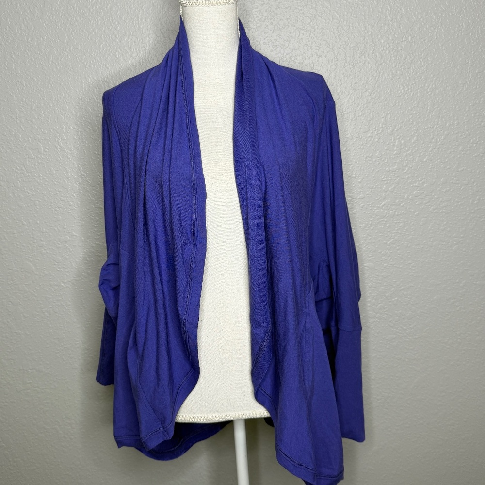 Lululemon Athletica To &‎ Flow Wrap Oversized  Blue Violet Cardigan size 6 -cp